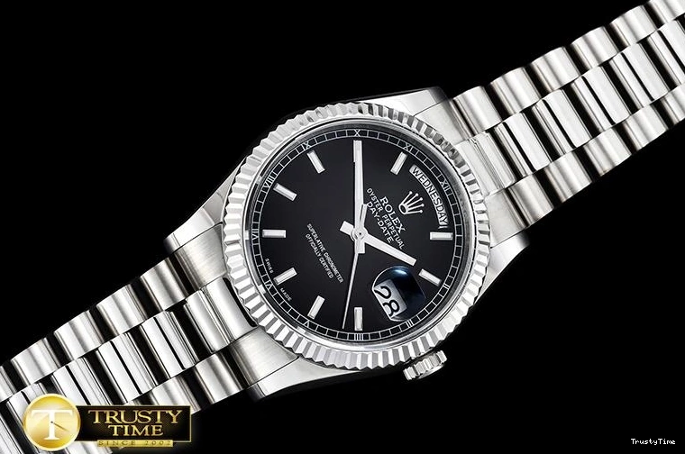 1014 RDD0215D – DayDate 36mm Chic 687